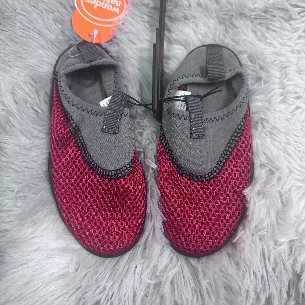 Wonder Nation Kids‎ Water Shoes Size 7-8